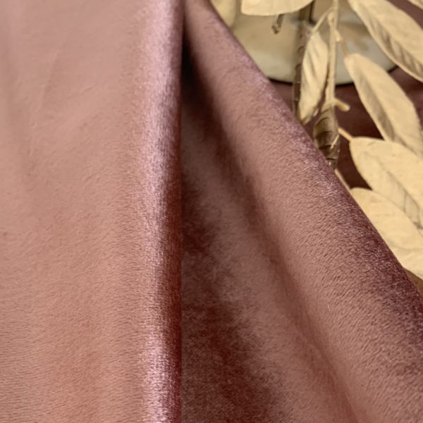 1 Tischläufer Velours Rose