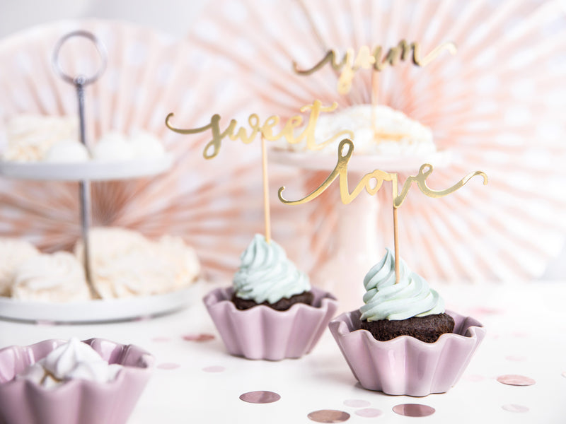 6 Cupcake Topper yum love sweet
