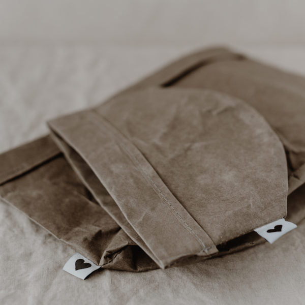 2 Paper Bags