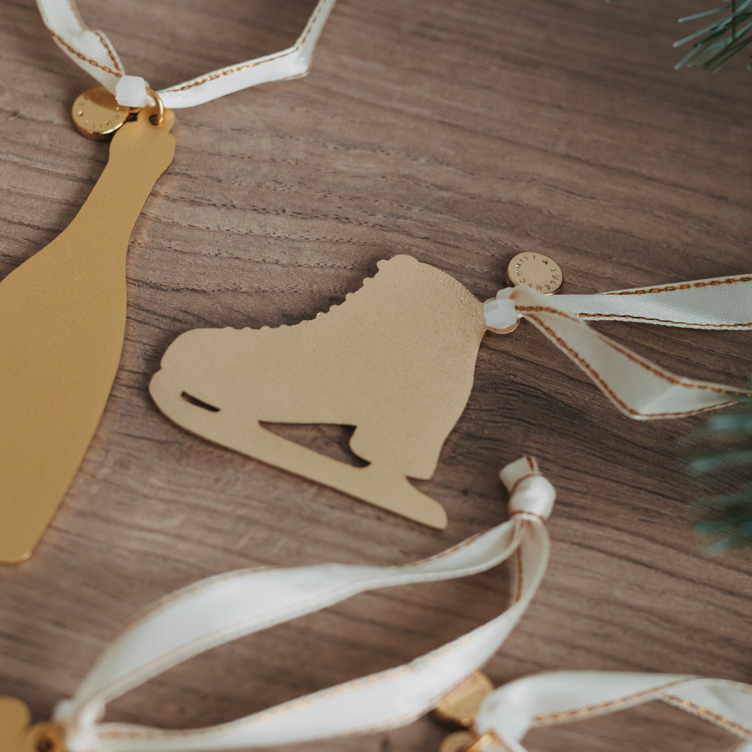 1 Anhänger Schlittschuh