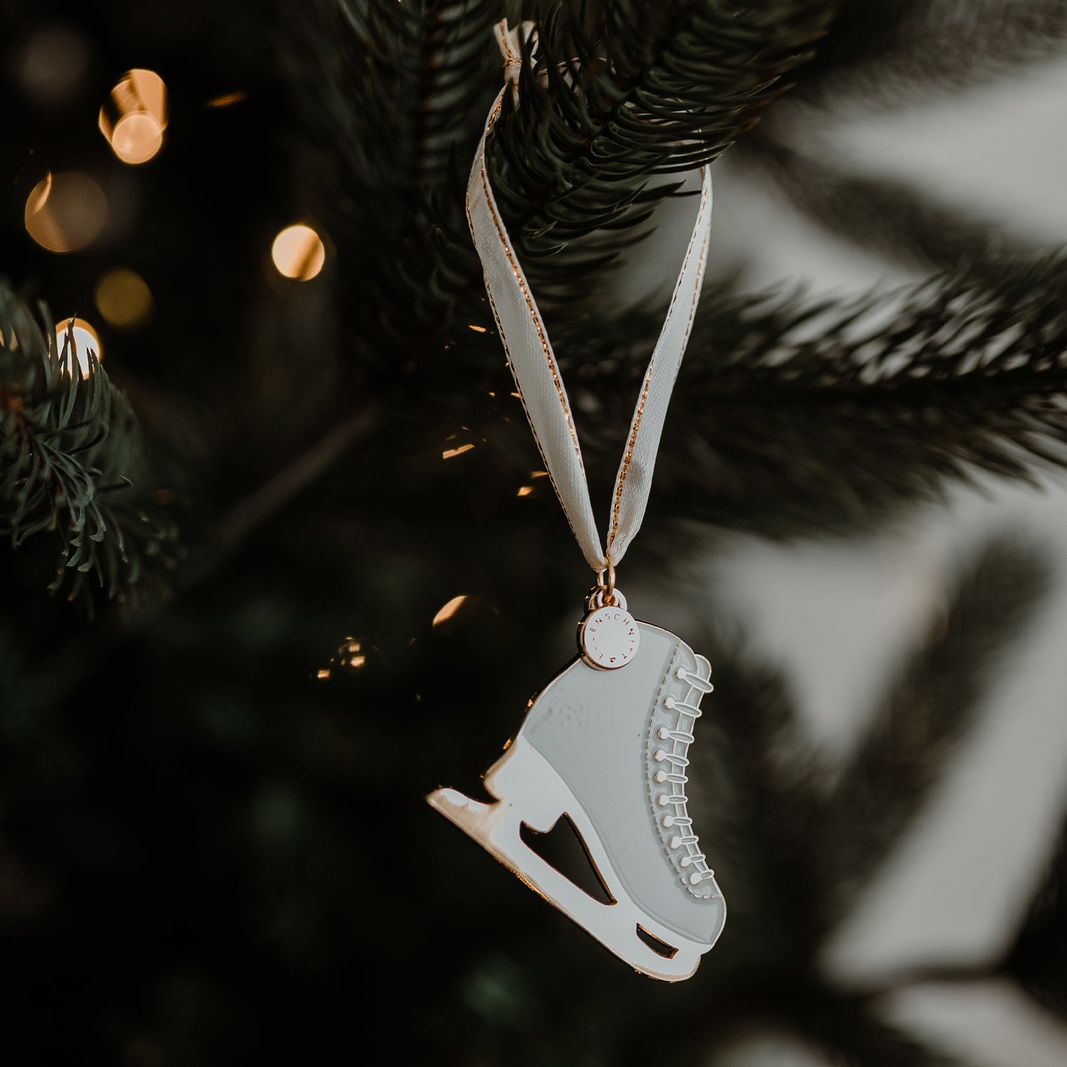 1 Anhänger Schlittschuh